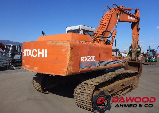 Hitachi EX200-1 Crawler Excavator Import from Japan - Dawood Ahmed & Co