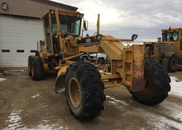 CAT 140H Motor Grader with Rear Ripper Year 1997