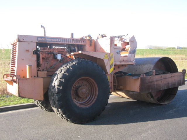 CASE VIBROMAX W1102D Year: 1991 Single Drum Compactor — photo 3