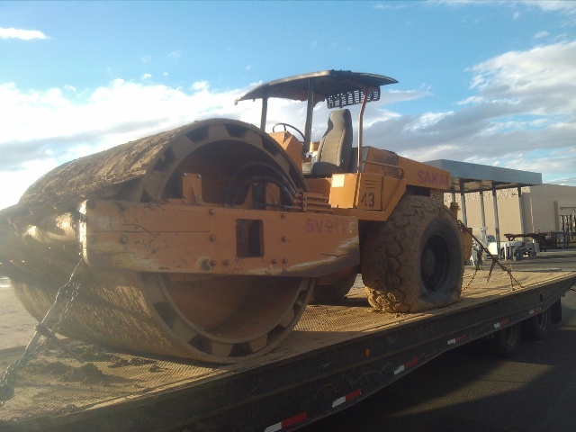 Sakai SV91TF Single Drum Compactor — photo 3