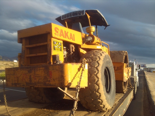 Sakai SV91TF Single Drum Compactor — photo 5