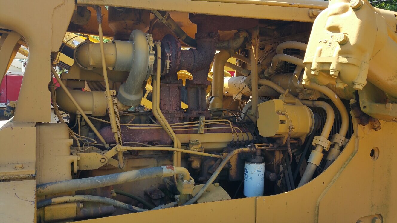 CAT D7G Bulldozer with Standard Blade — photo 7