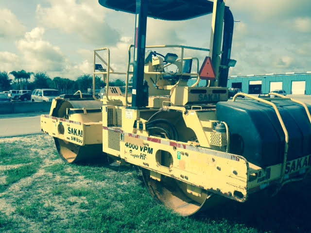 Sakai SW850 Year: 2005 Single Drum Tandem Roller — photo 4