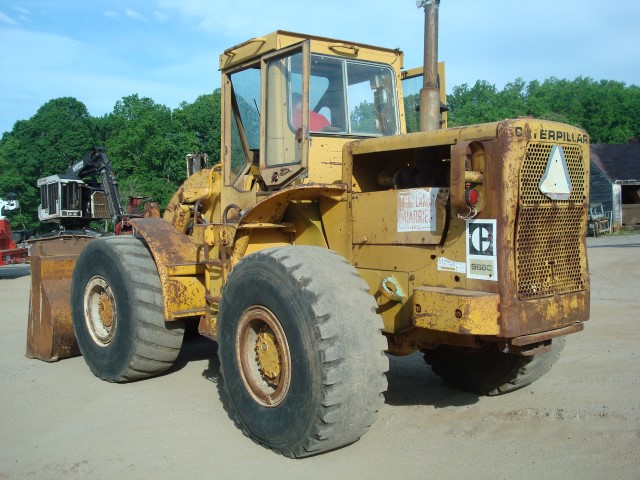 CAT 966C Wheel Loader — photo 2