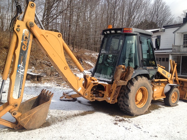 CASE 580L Year: 1997 Backhoe — photo 3