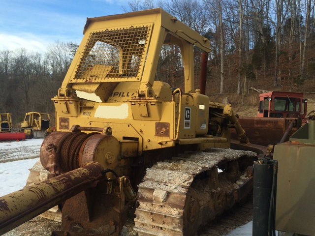 CAT D7G Bulldozer — photo 2