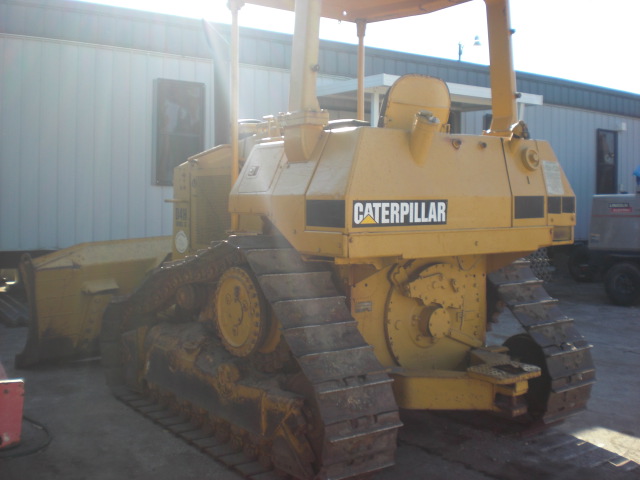CAT D4H-II Year: 1995 Bulldozer — photo 3
