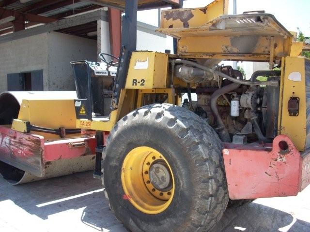 Dynapac CA251D Year: 1993 Single Drum Compactor — photo 3