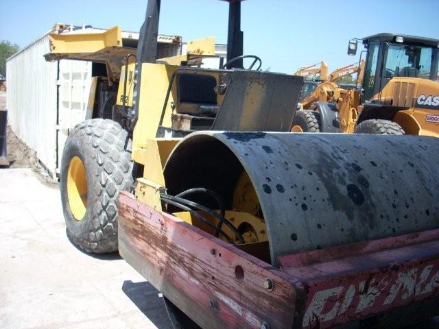 Dynapac CA251D Year: 1993 Single Drum Compactor — photo 2