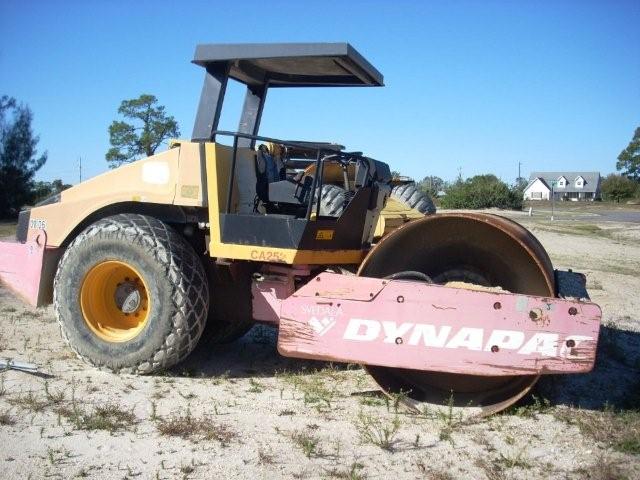 Dynapac CA252D Year: 1998 Single Drum Compactor — photo 5
