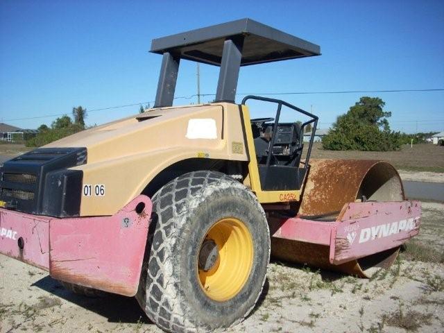 Dynapac CA252D Year: 1998 Single Drum Compactor — photo 2