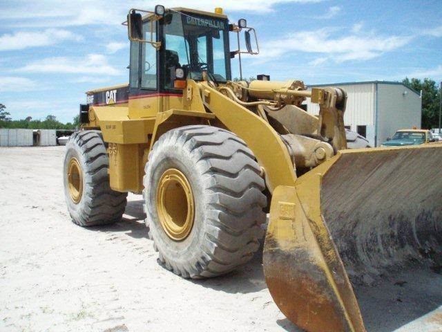 CAT 966F-II Year: 1998 Wheel Loader — photo 3