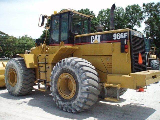 CAT 966F-II Year: 1998 Wheel Loader — photo 2