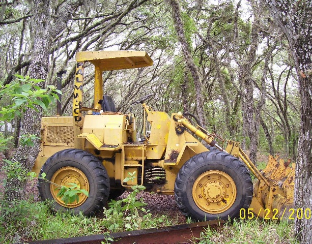 CAT 910 Year: 1979 Wheel Loader — photo 4
