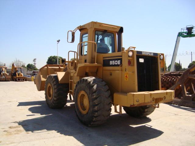 CAT 950B Year: 1988 Wheel Loader - Excellent Condition !! — photo 5