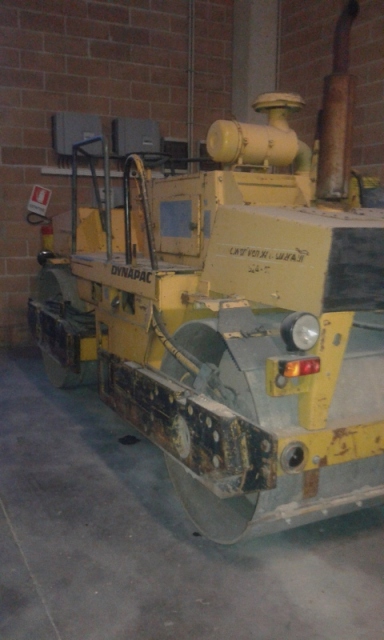 Dynapac CC21 Year: 1992 Tandem Roller — photo 2