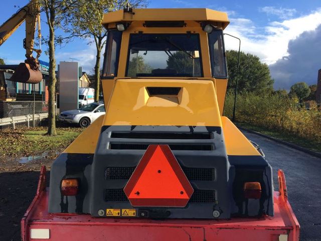 Dynapac CA302D Year: 1998 Single Drum Compactor with CAB — photo 7