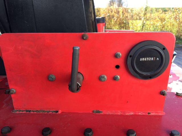 Dynapac CA302D Year: 1998 Single Drum Compactor with CAB — photo 8