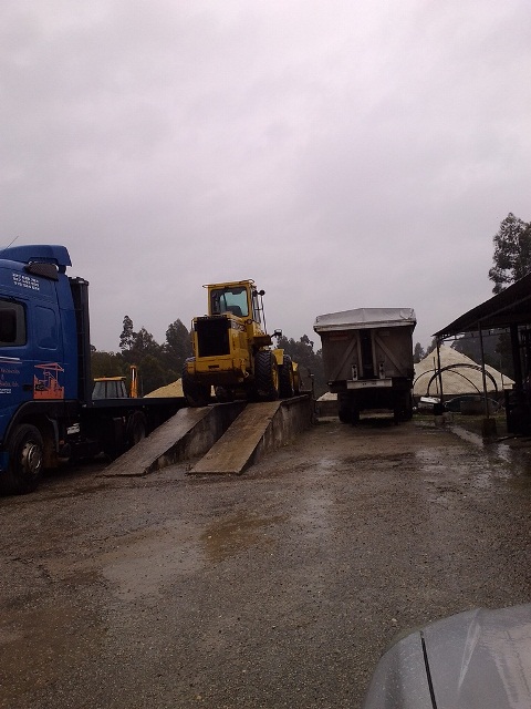 CAT 926E Year: 1990 Wheel Loader — photo 3