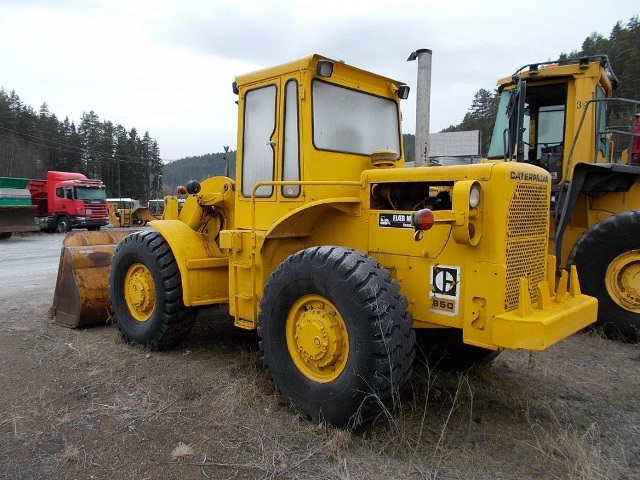 CAT 950 Wheel Loader — photo 3