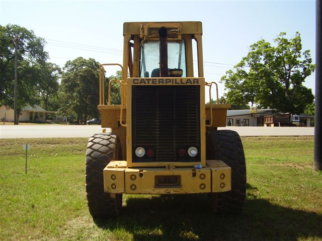 CAT 950B Year: 1982 Wheel Loader — photo 3