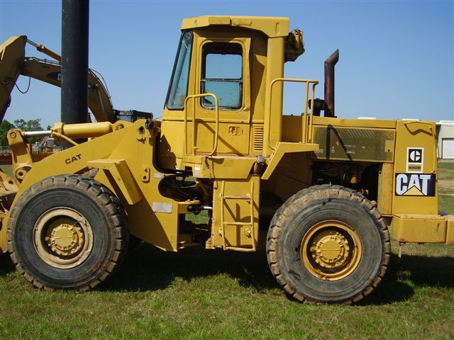 CAT 950B Year: 1982 Wheel Loader — photo 4