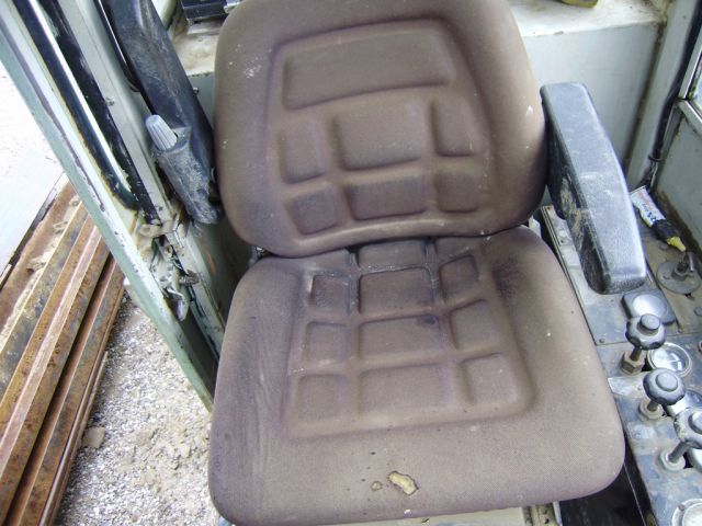 Hitachi KH125-2 Year: 1985 Crawler Crane — photo 7