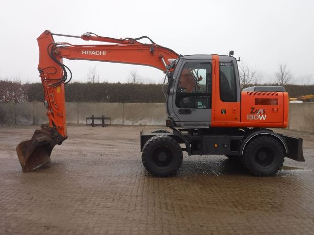 Hitachi ZX130W Wheel Excavator Year 2005 — photo 2