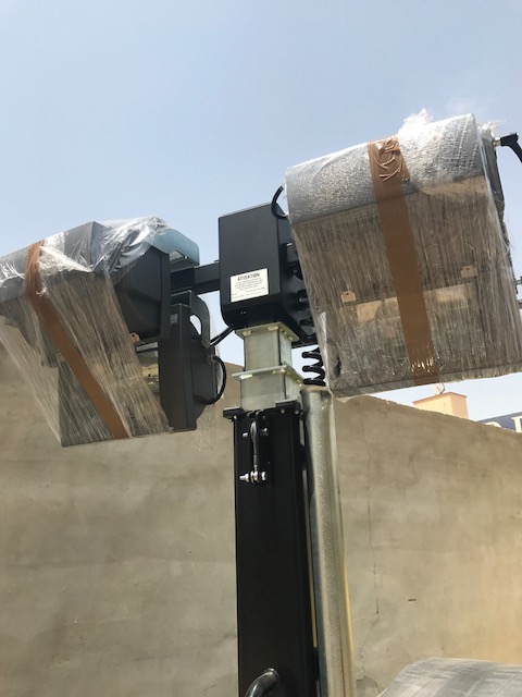 Generic Light Tower VT8 with 9 KVA Generator Brand New — photo 2