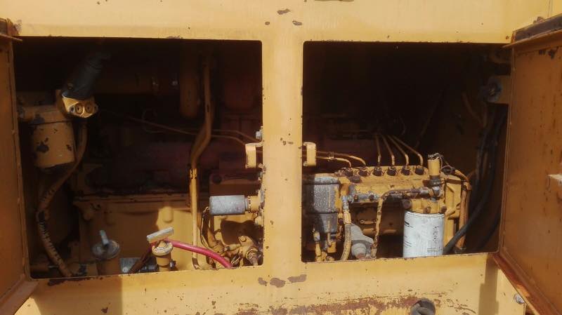 CAT 140G Motor Grader with Ripper and Push Block Year: 1994 — photo 7