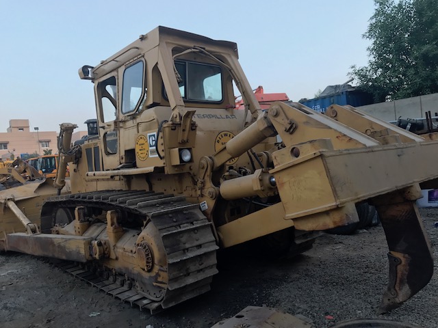 CAT D8K Bulldozer with Rear Ripper - Stock — photo 12