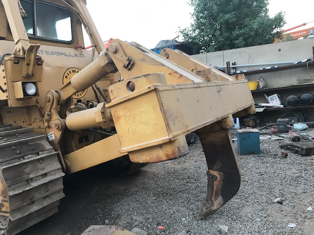 CAT D8K Bulldozer with Rear Ripper - Stock — photo 8