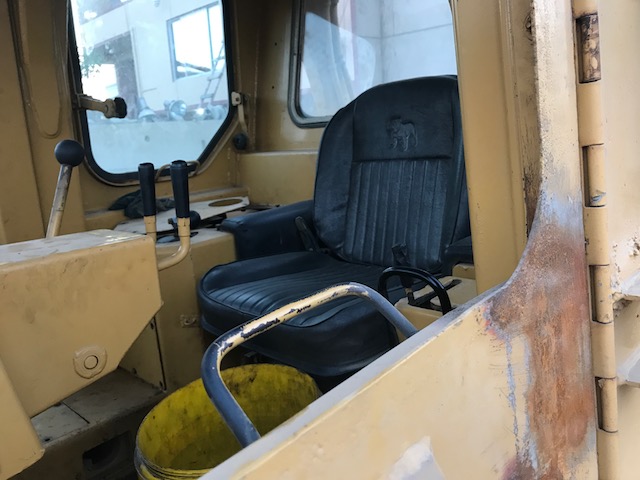 CAT D8K Bulldozer with Rear Ripper - Stock — photo 6