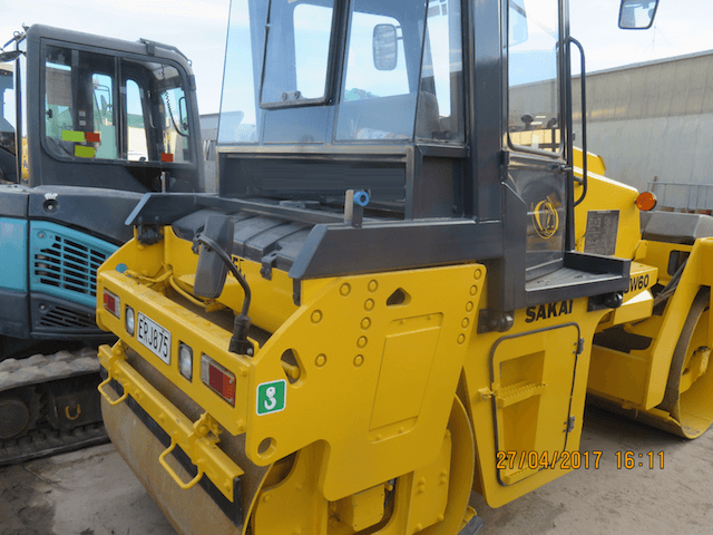 Sakai SW651 Tandem Roller — photo 3