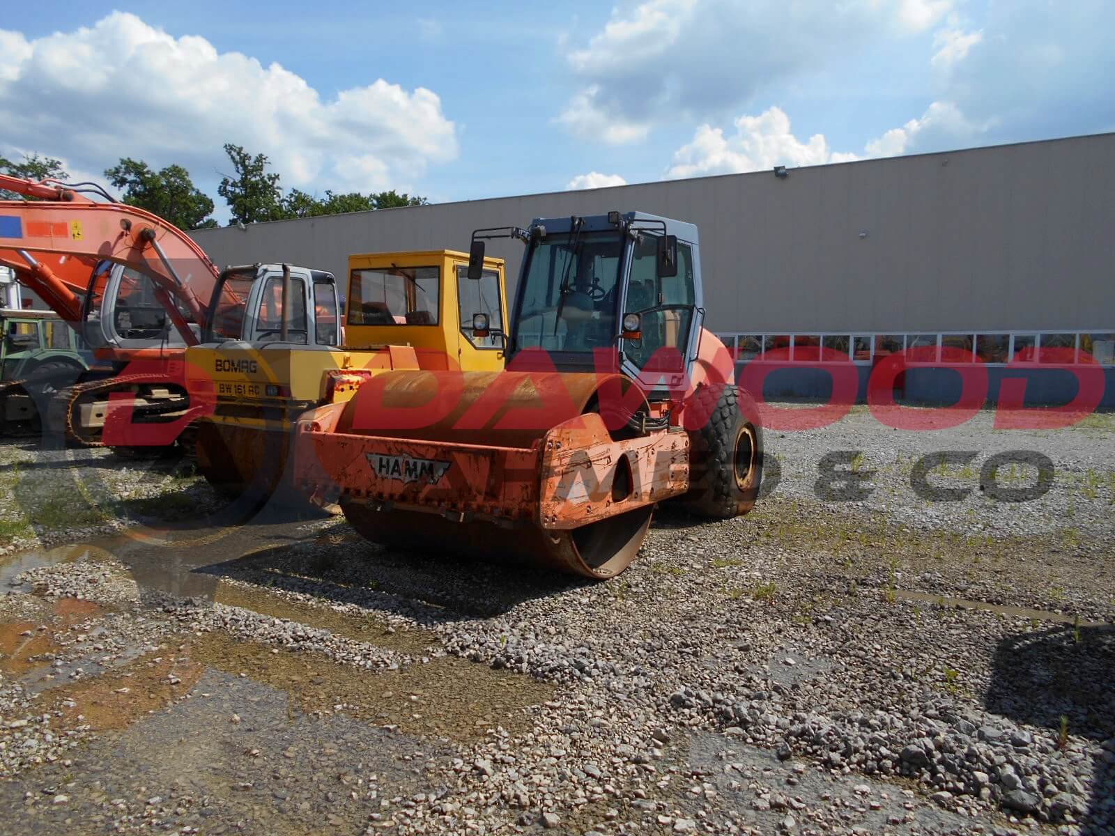 Hamm 3412HT Single Drum Compactor Year: 2002 — photo 2