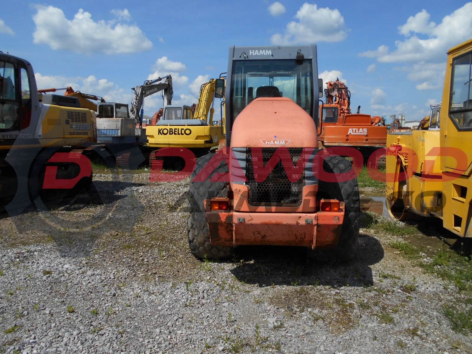 Hamm 3412HT Single Drum Compactor Year: 2002 — photo 3