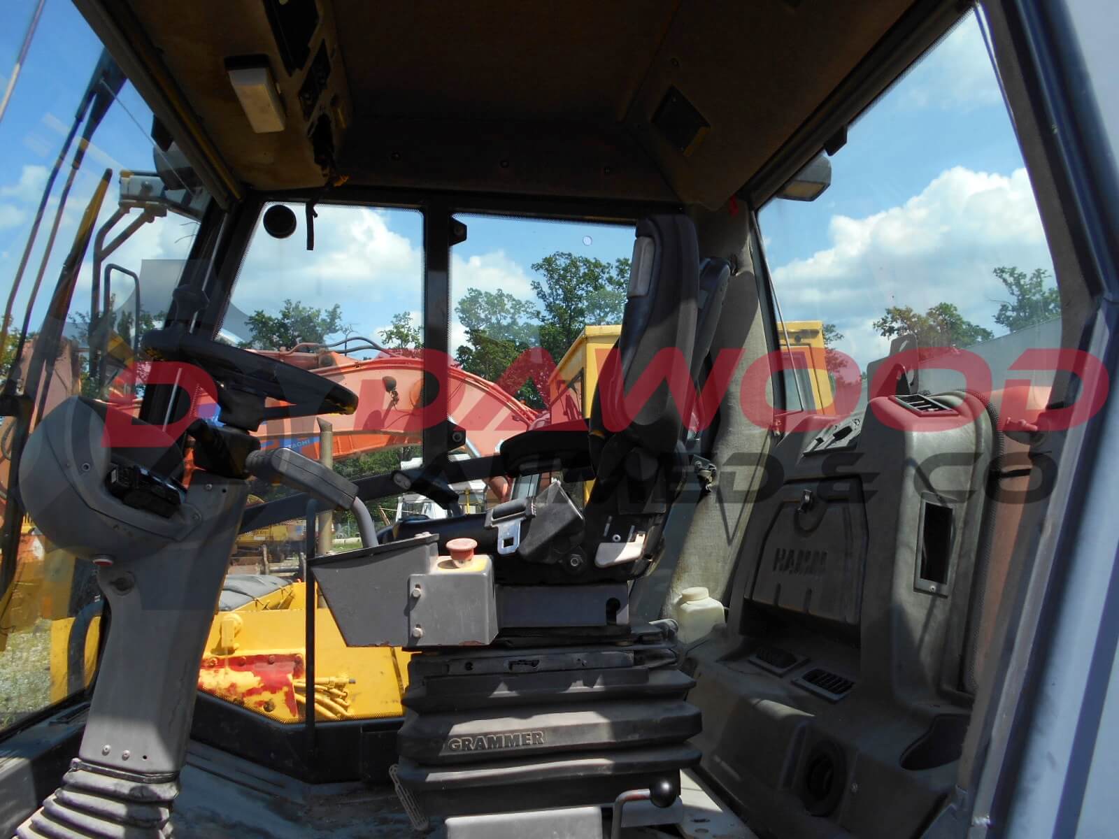 Hamm 3412HT Single Drum Compactor Year: 2002 — photo 4