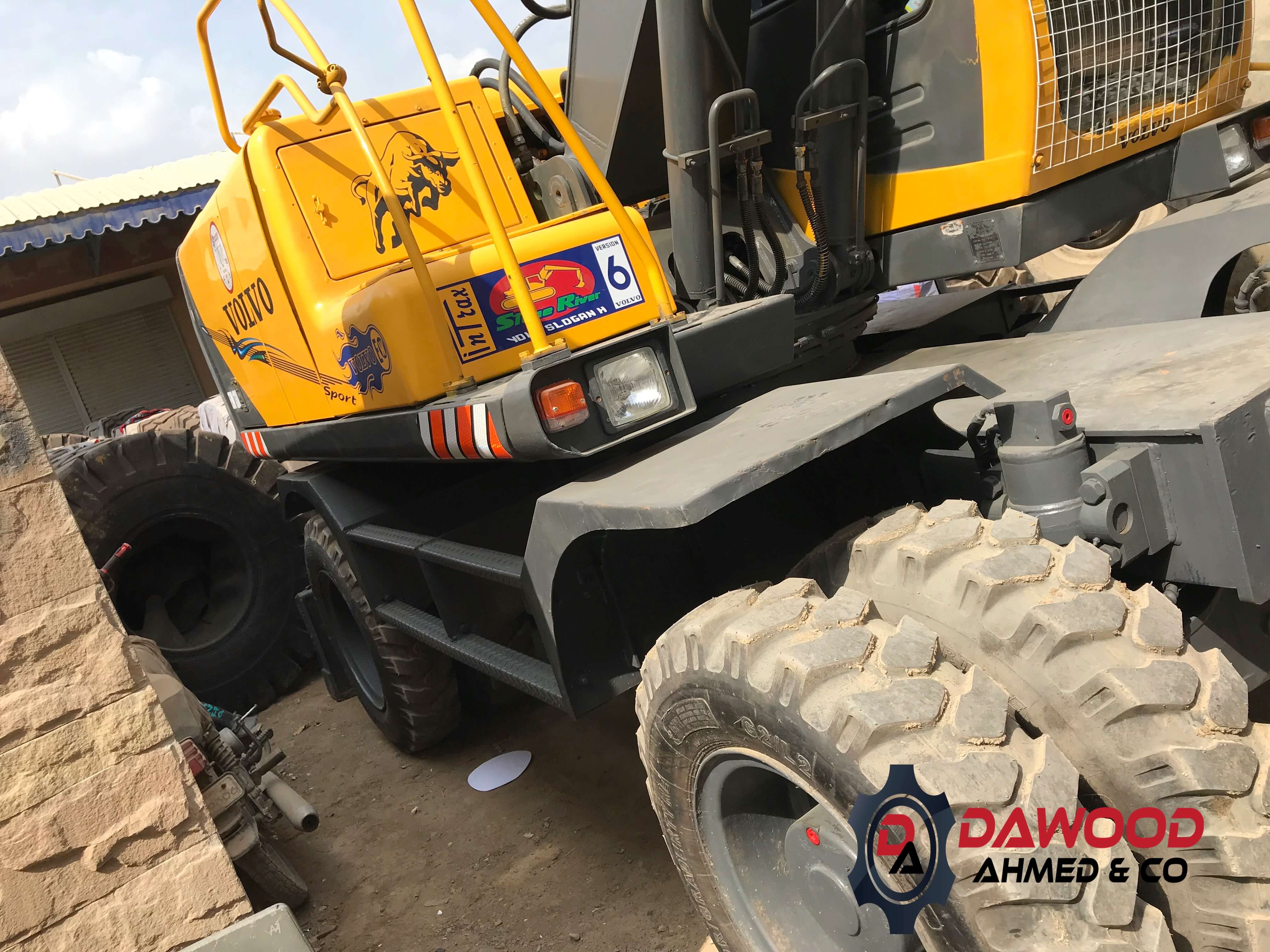 Samsung MX135WS Wheel Excavator, Year: 2000 (comes with Volvo Tag) — photo 6