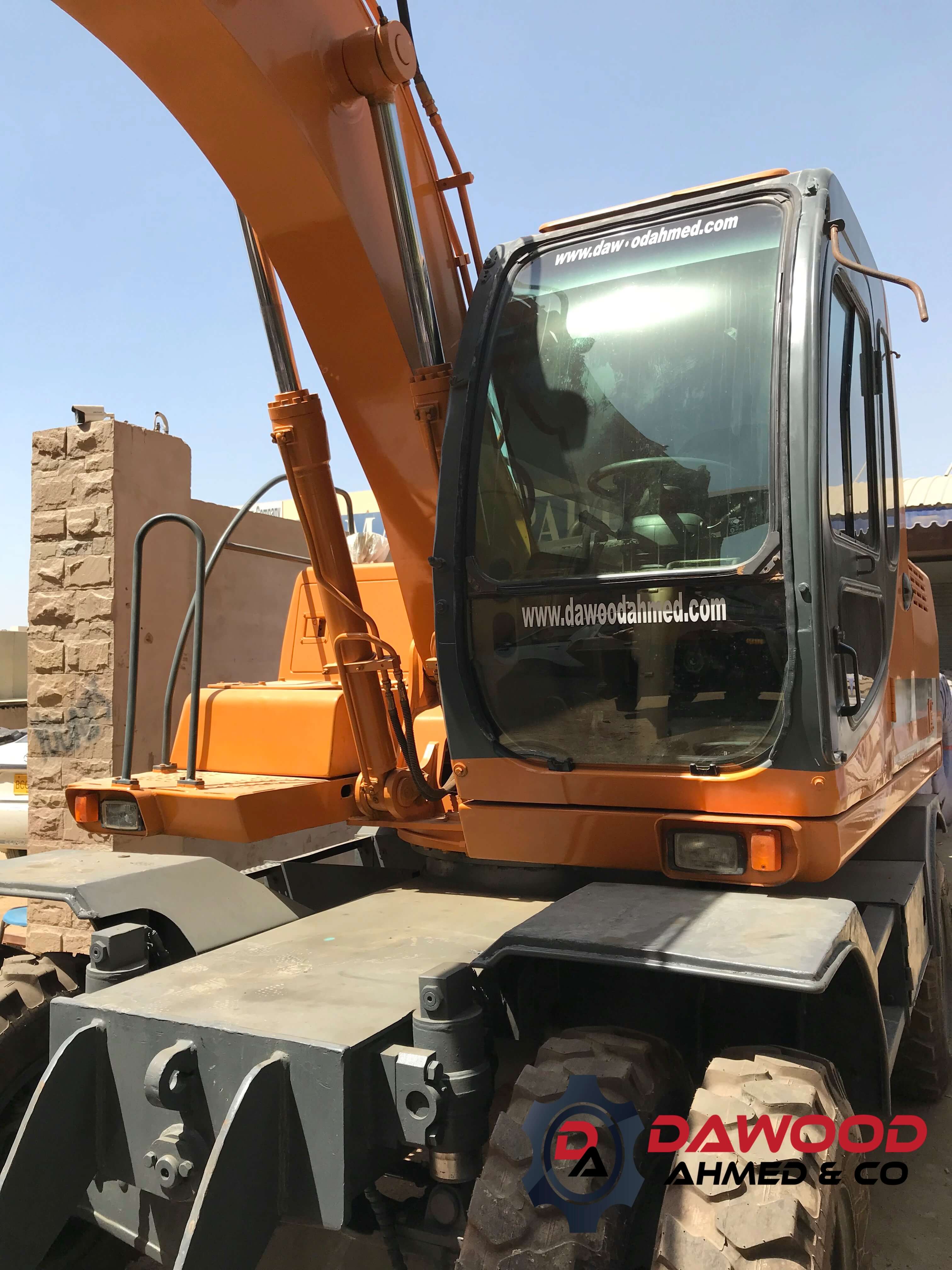 Samsung MX135WS Wheel Excavator, Year: 1999 comes with Brand New Tires — photo 6