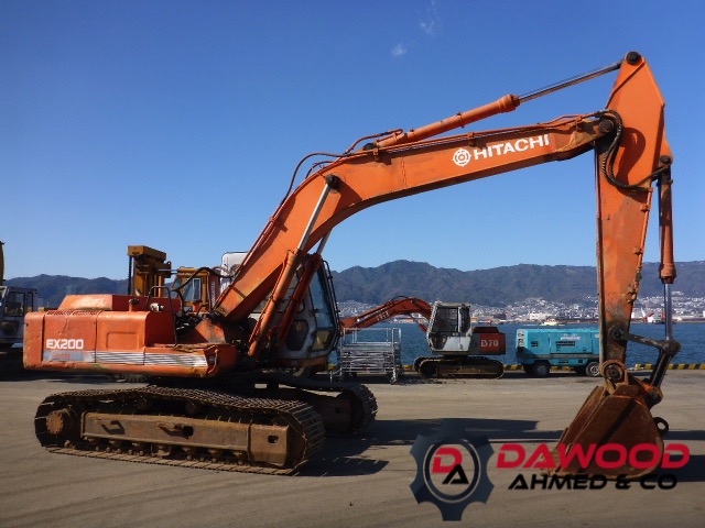 Hitachi EX200-1 Crawler Excavator Import from Japan - Dawood Ahmed & Co