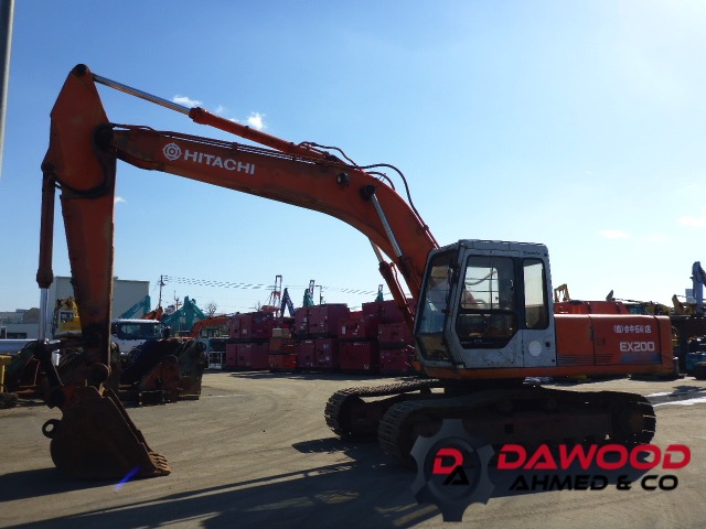 Hitachi EX200-1 Crawler Excavator Import from Japan - Dawood Ahmed & Co