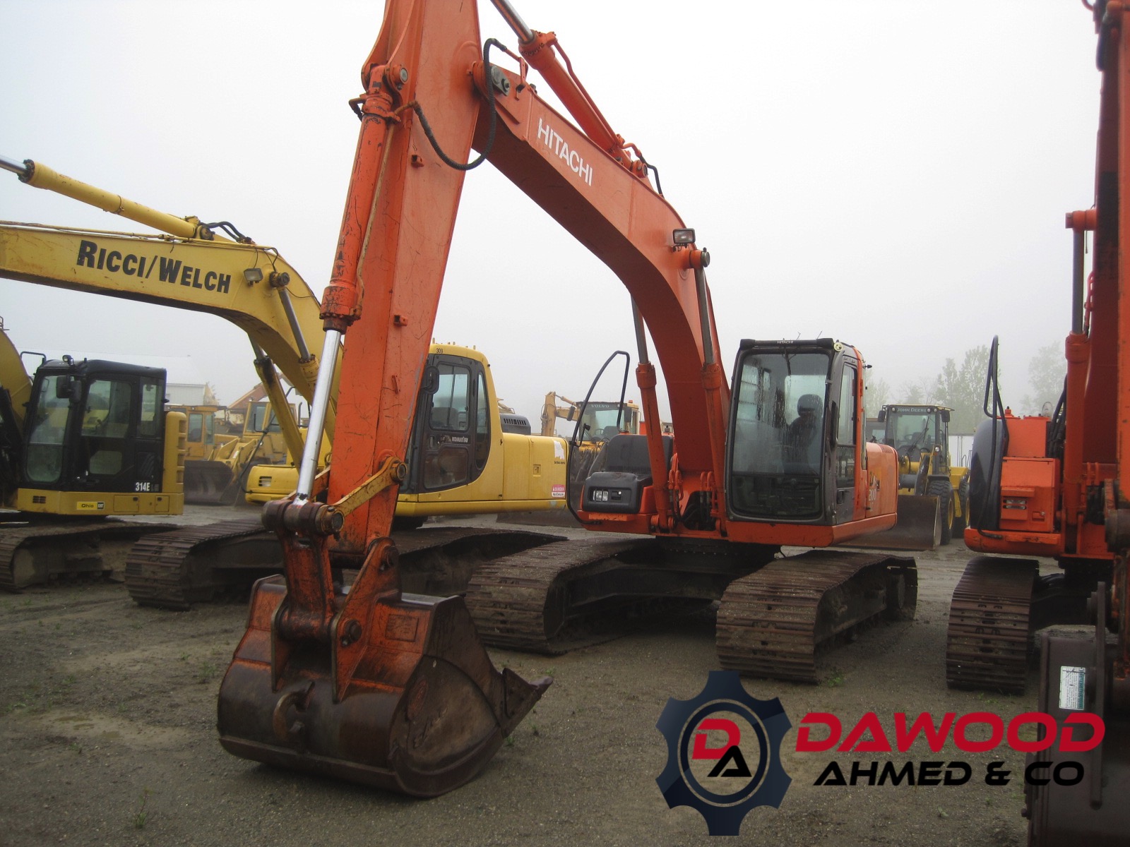 Hitachi ZX200LC S/no: ARH310256 Year: 2003 — photo 2