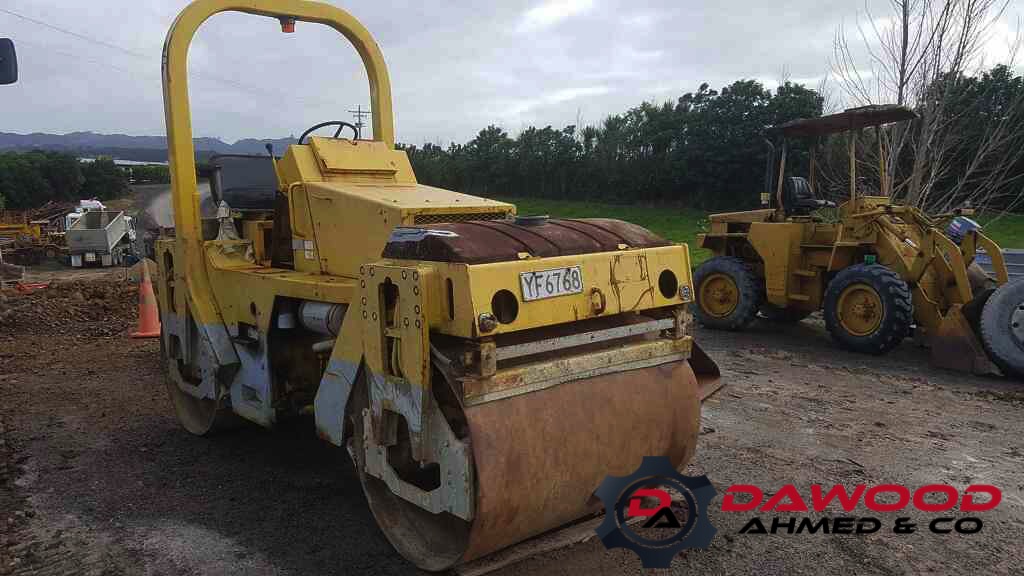 Sakai SW70 Tandem Roller - Used Good Running Unit — photo 2