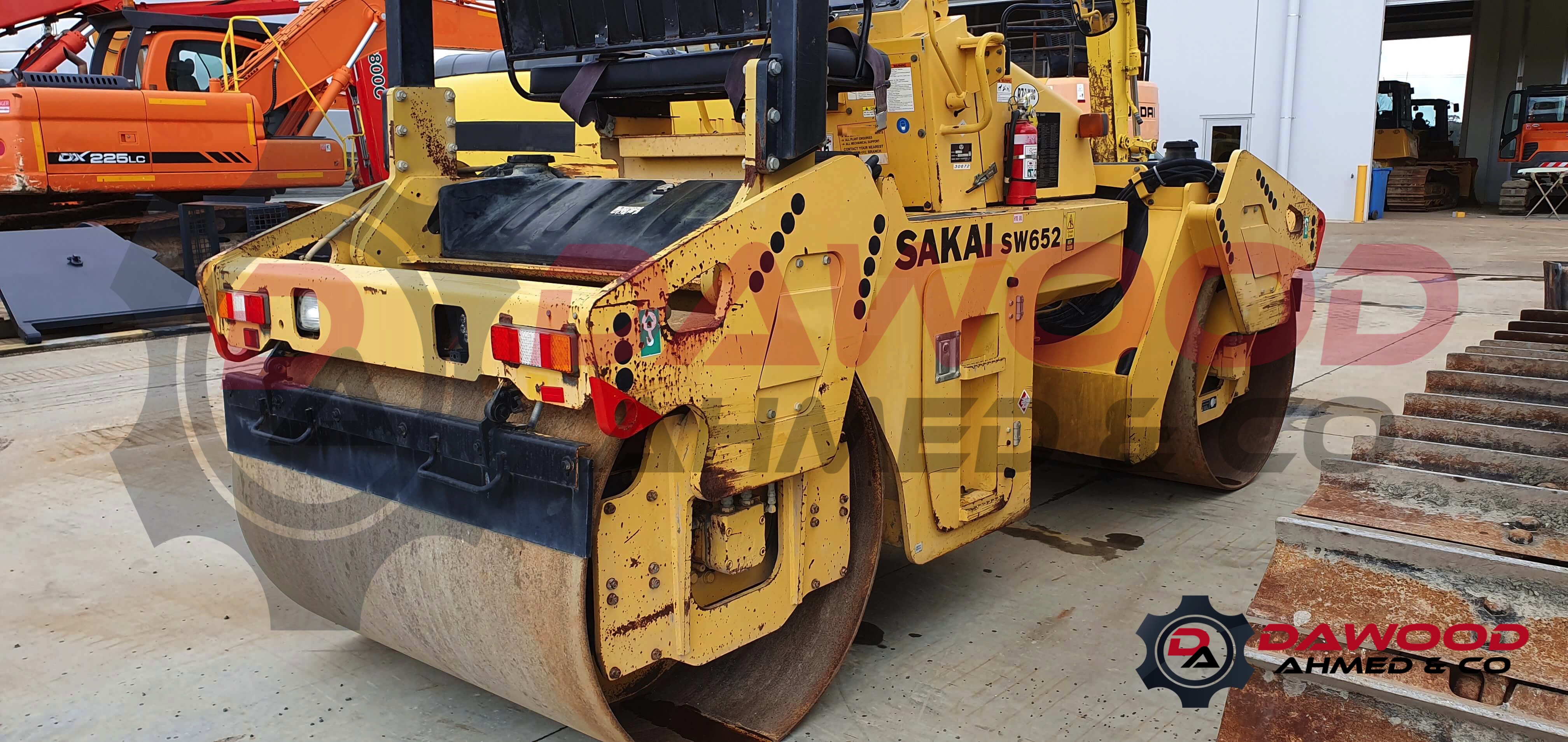 Sakai SW652 Tandem Roller — photo 3