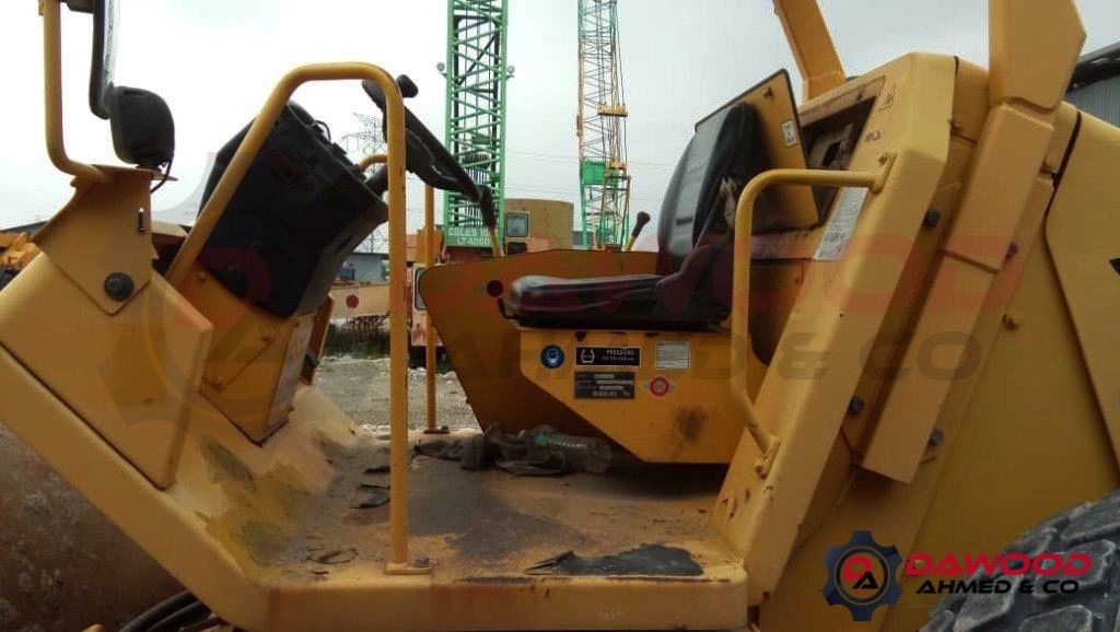 Used Sakai SV520D Vibratory Roller, S/no: 2SV31-11270 Year: 2015 — photo 5