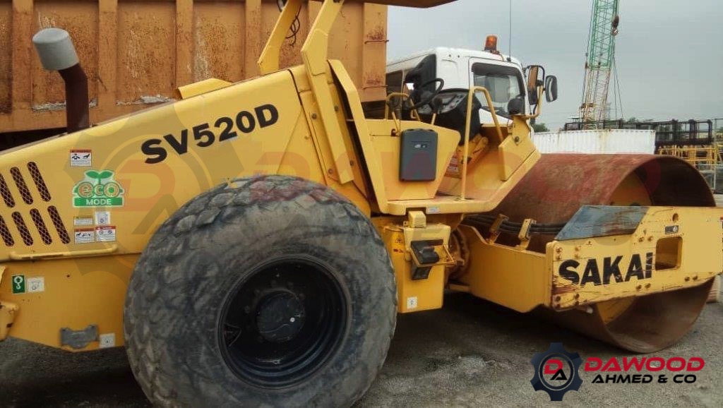 Used Sakai SV520D Vibratory Roller, S/no: 2SV31-11270 Year: 2015 — photo 2