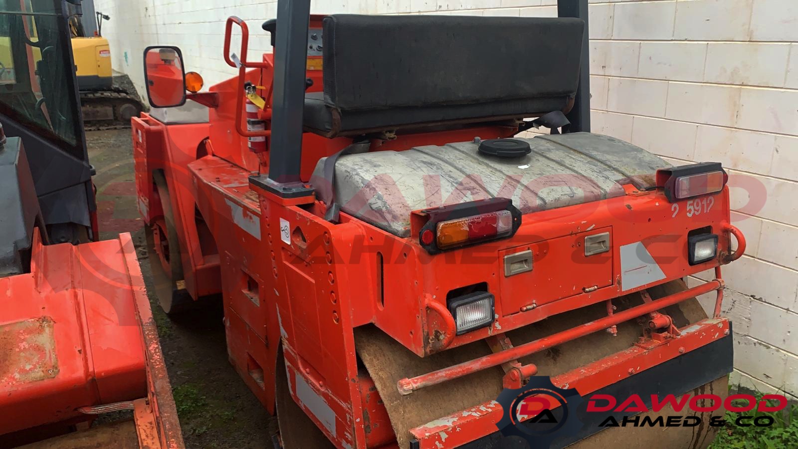 Sakai SW650 Tandem Roller, Year: 2001 — photo 3