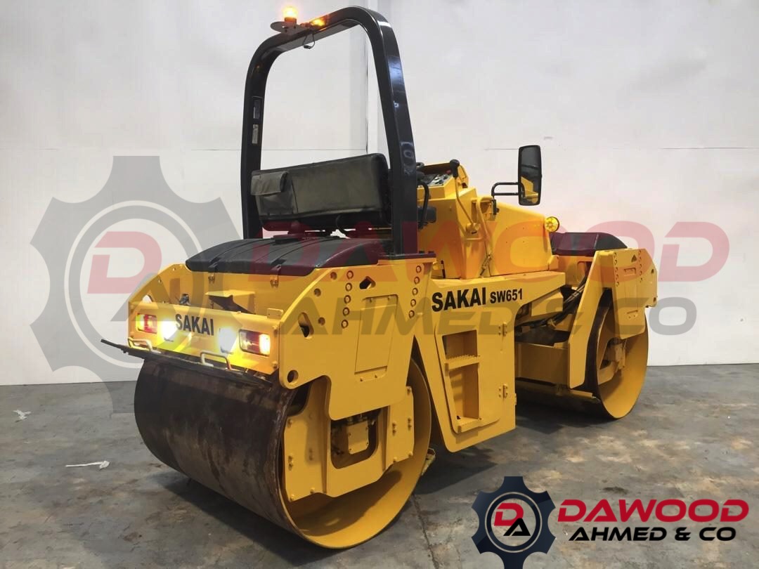 Sakai SW651 Tandem Roller, Year: 2006 — photo 4