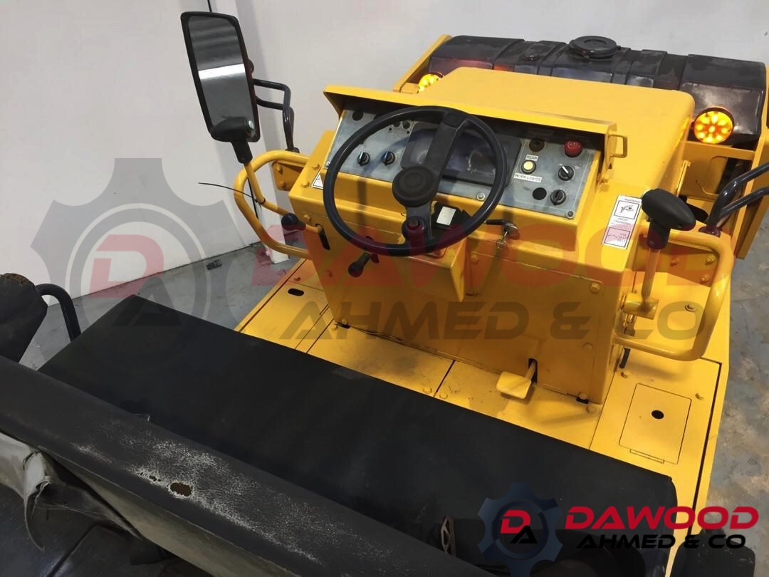 Sakai SW651 Tandem Roller, Year: 2006 — photo 5