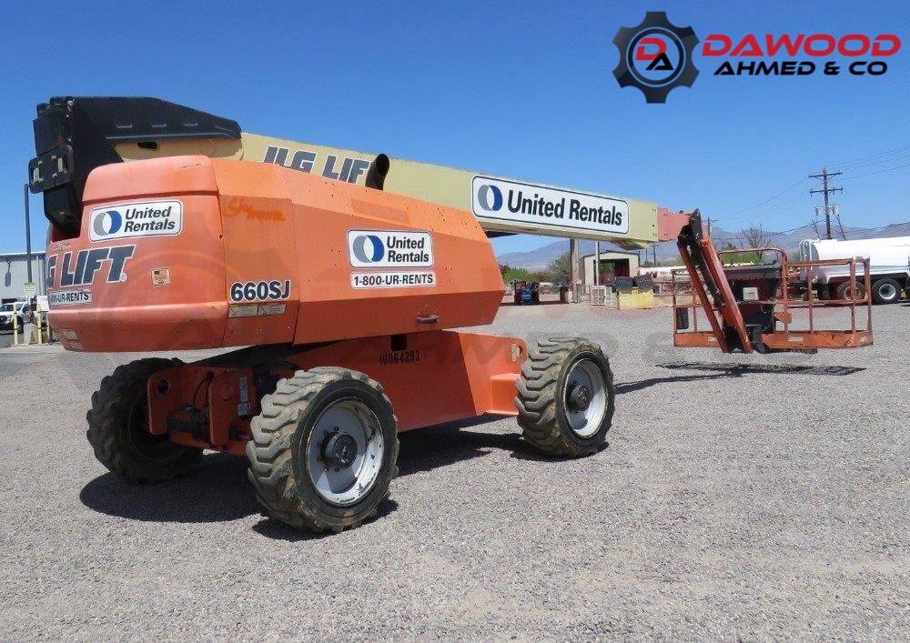 JLG 660SJ Boom Lift Year: 2012 S/no: 030016074 — photo 4
